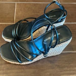 Marc fisher black wedges